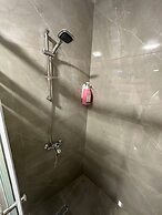 X Antica Jabalal-lwebdeh