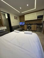 Xx Antica Jabalal-lwebdeh