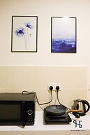 The Shore by Homesuite'