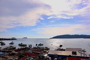 The Shore by Homesuite'