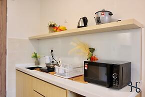 The Shore by Homesuite'