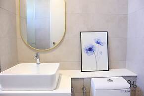 The Shore by Homesuite'