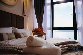 The Shore by Homesuite'