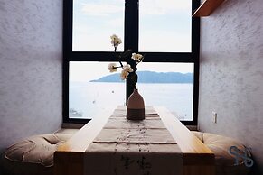 The Shore by Homesuite'