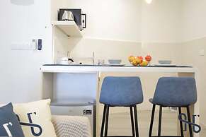 The Shore by Homesuite'