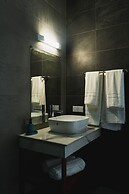 Le Marin Rodrigues Island