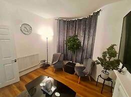 Modern 3bed Garden House in Croydon, London ,uk