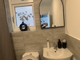 Modern 3bed Garden House in Croydon, London ,uk