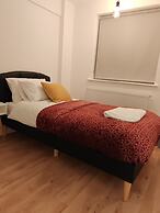 Charming 5 Bedroom House in Bexley