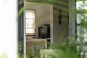 Sarang Apartments by EVDEkimi