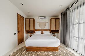 Sarang Apartments by EVDEkimi