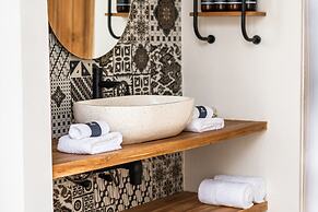 Sarang Apartments by EVDEkimi