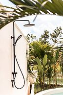 Sarang Apartments by EVDEkimi