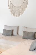 Sarang Apartments by EVDEkimi