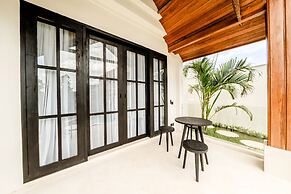 Sarang Apartments by EVDEkimi