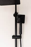 Sarang Apartments by EVDEkimi