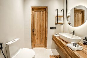 Sarang Apartments by EVDEkimi