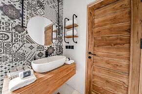 Sarang Apartments by EVDEkimi