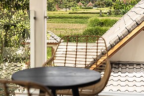 Sarang Apartments by EVDEkimi