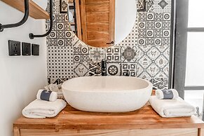 Sarang Apartments by EVDEkimi