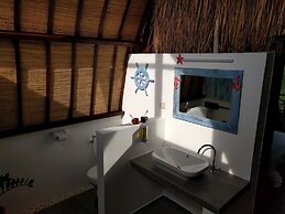 Mango Dive & Bungalow