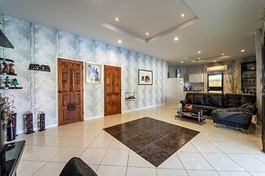 3 Bed Pool Villa - S102