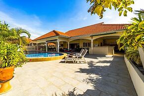 3 Bed Pool Villa - S102