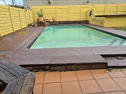 Khahiligi Investment Properties Guest