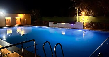 CORBETT RIVER VALLEY RESORT