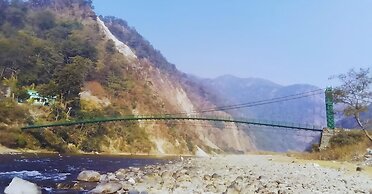 CORBETT RIVER VALLEY RESORT