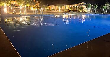 CORBETT RIVER VALLEY RESORT