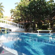 Sashas Holiday Village