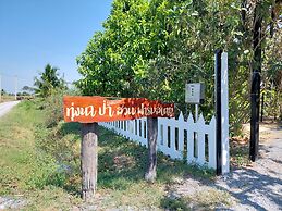 Tung Na Pa Suan Farmstay