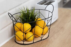 Sky Blue Apartment Waszyngton by Renters