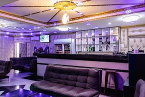 Gold Crown international Hotel