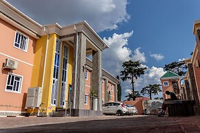 Gold Crown international Hotel