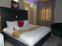 Gold Crown international Hotel