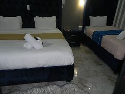 Gold Crown international Hotel