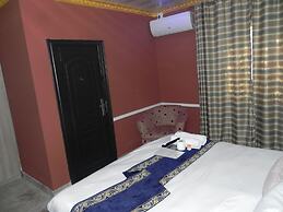 Gold Crown international Hotel