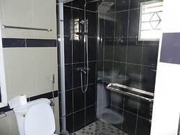 Gold Crown international Hotel