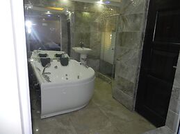 Gold Crown international Hotel