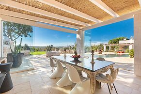 3666 Ca' Della Roccia by Perle di Puglia