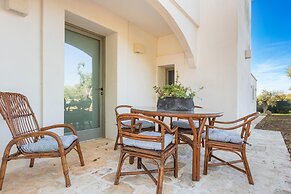 3666 Ca' Della Roccia by Perle di Puglia