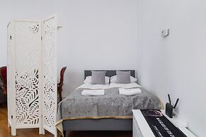 Starowiślna Studio Old Town by Renters