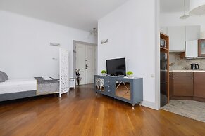Starowiślna Studio Old Town by Renters