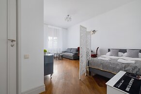 Starowiślna Studio Old Town by Renters