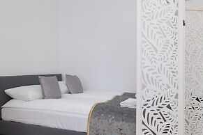 Starowiślna Studio Old Town by Renters