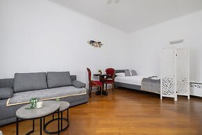 Starowiślna Studio Old Town by Renters