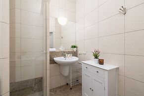 Starowiślna Studio Old Town by Renters