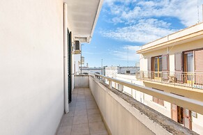 3324 Angela House by Barbarhouse